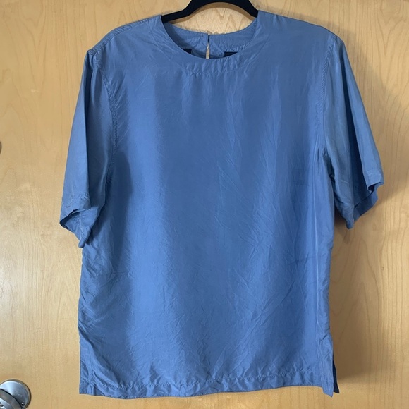 August Silk 100% Silk Blue Short Sleeve Top Blouse - Picture 2 of 13
